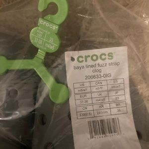 Brand new never worn crocs